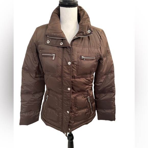 Michael Kor’s puffer coat. Brown with 4 zip pockets button& zip close - Picture 1 of 7